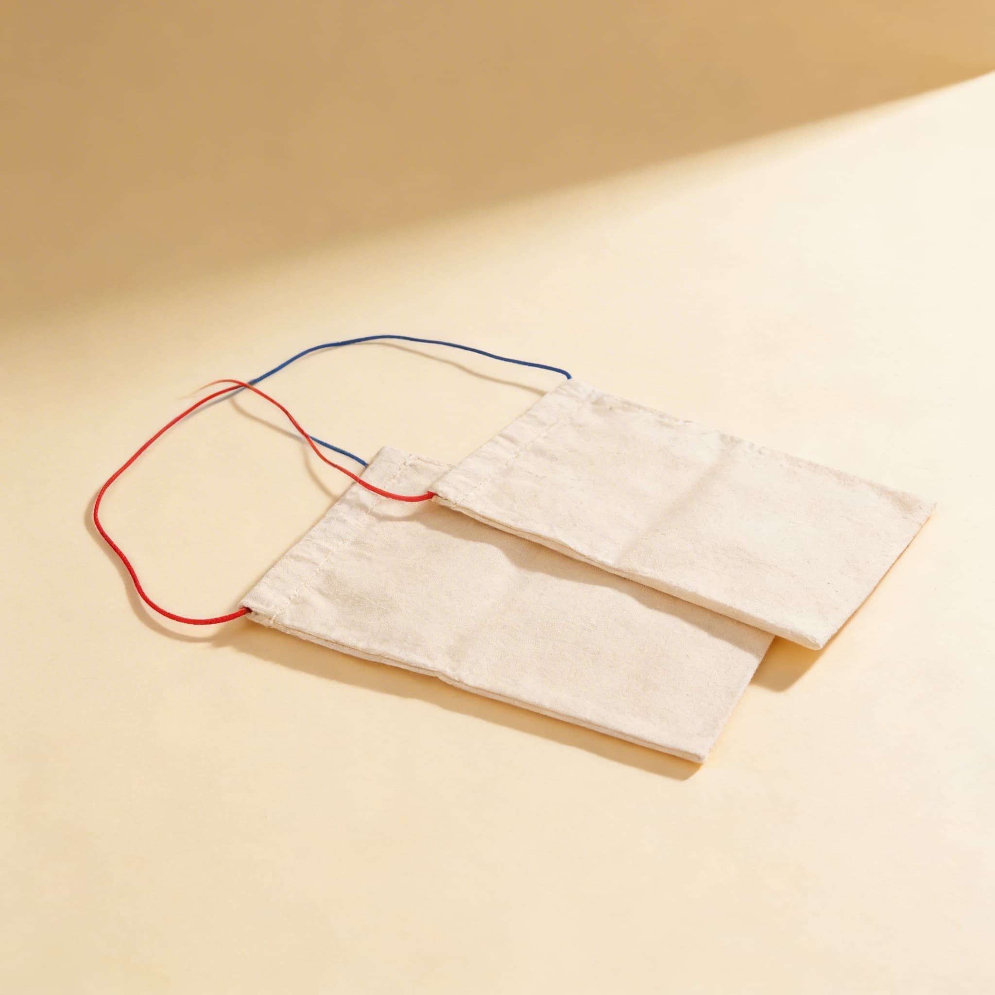 Geheimnissäckchen: Leer — Seitenansicht