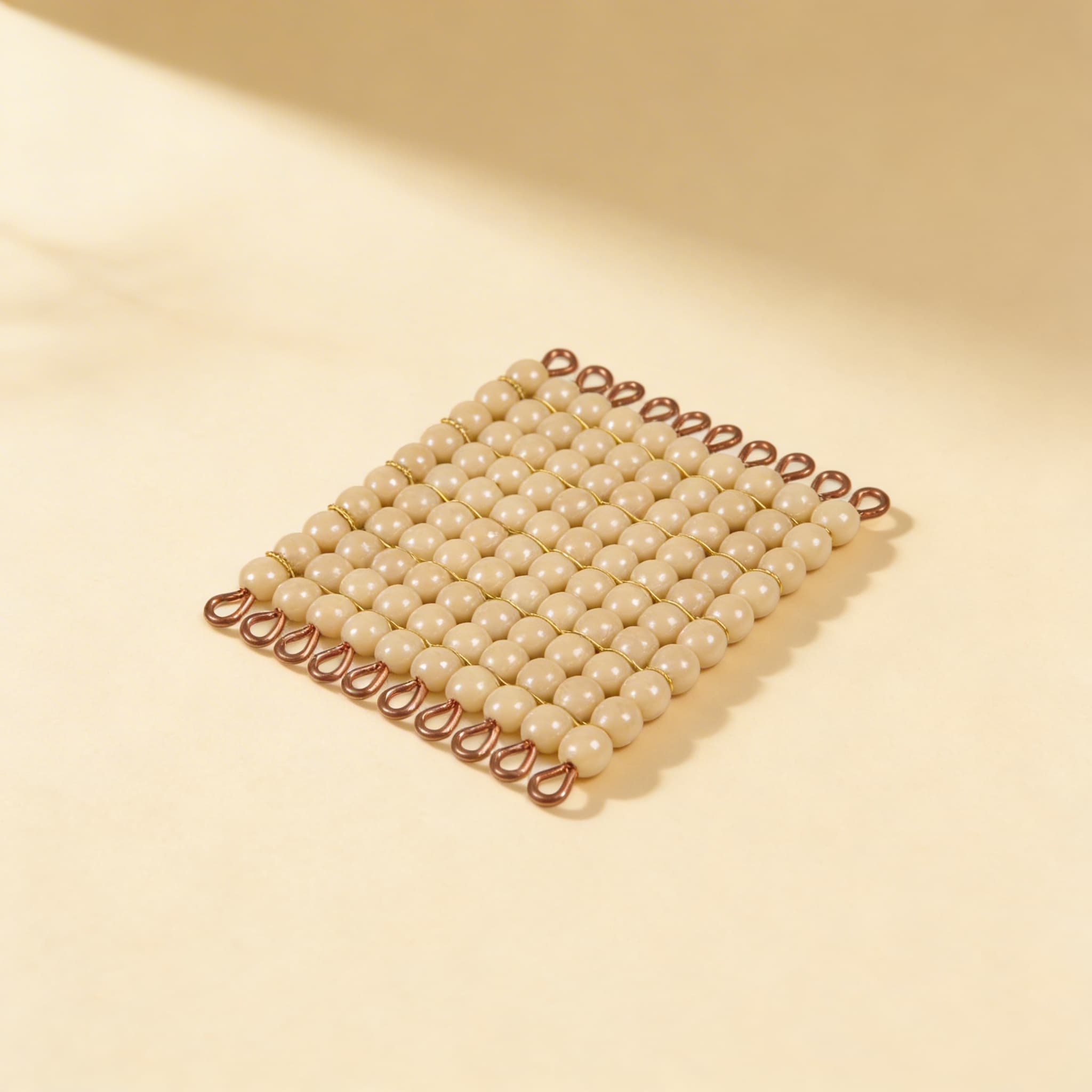 Ein goldenes Perlenquadrat 100: Einzelperlen Glas — Ansicht 2