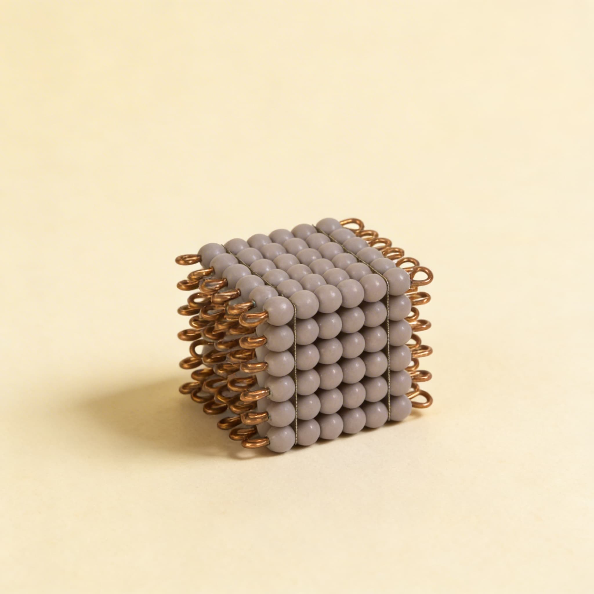 Glasperlenwürfel der 6 — Violetter Würfel für Mathematik — Katalogansicht