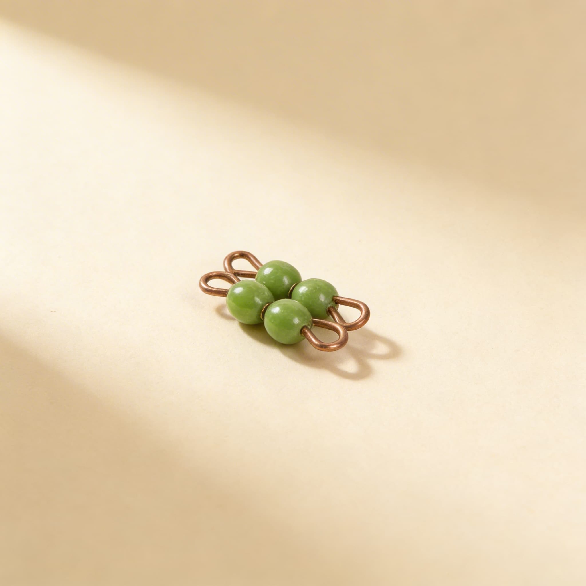 Einzelnes Nylonperlenquadrat der 2: Grün — Ansicht 2