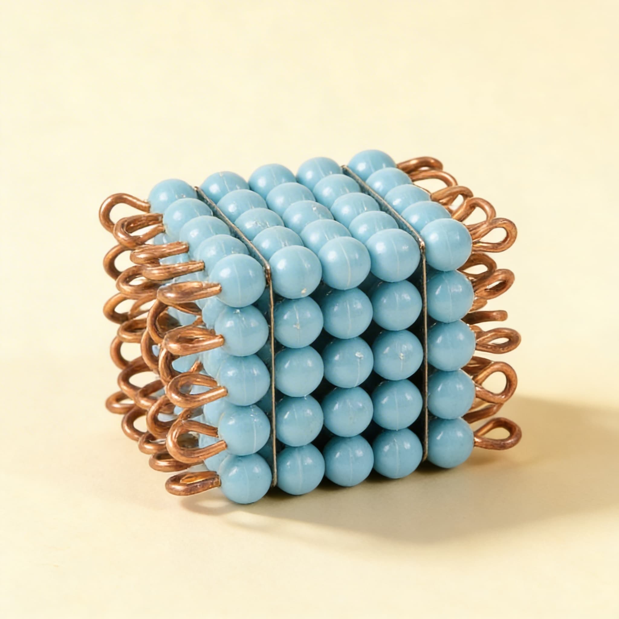 Nylon-Perlenwürfel der 5 — Einzeln hellblau für Mengenarbeit — Katalogansicht