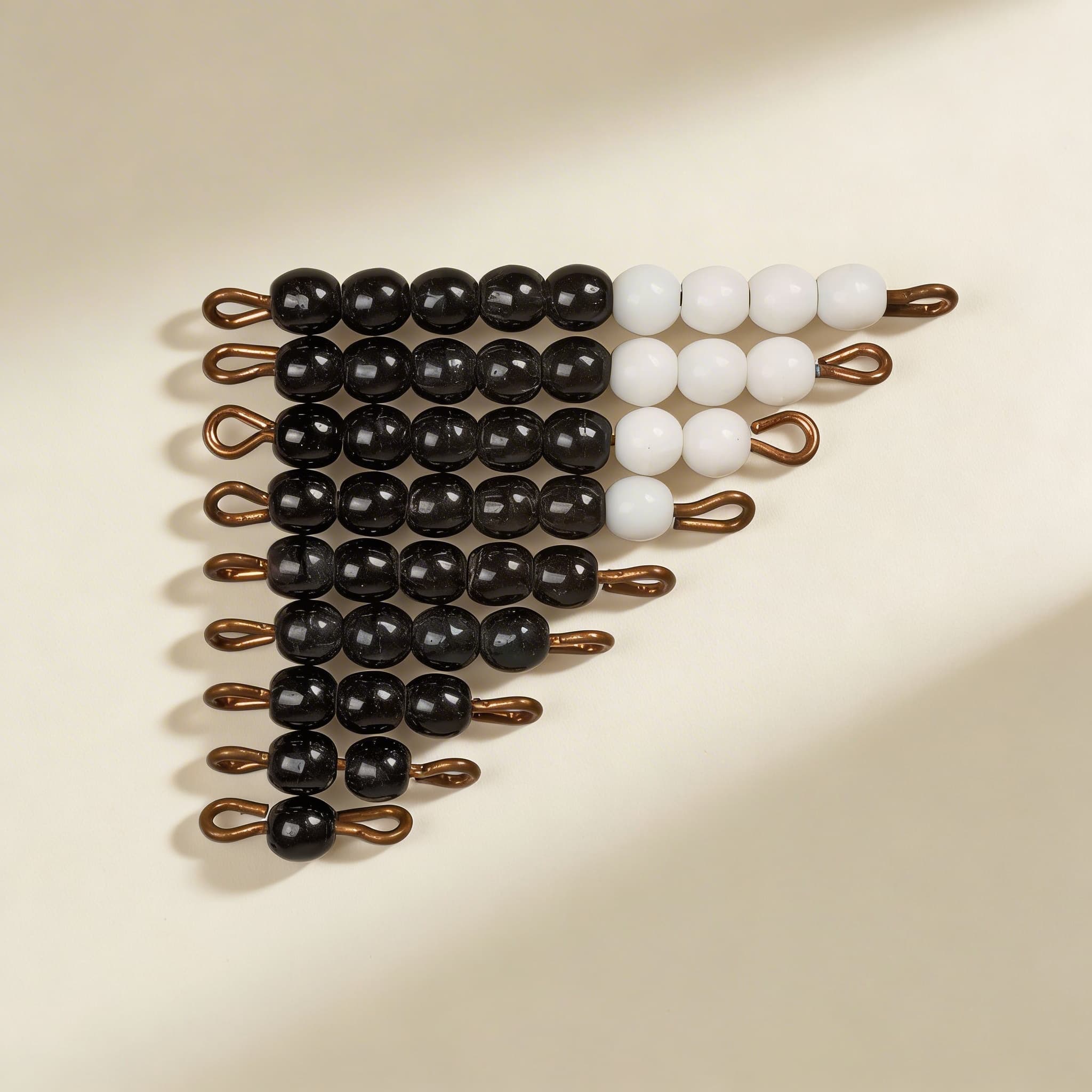 Schwarz-Weiße Perlentreppen — Einzelperlen Glas: 1 Set