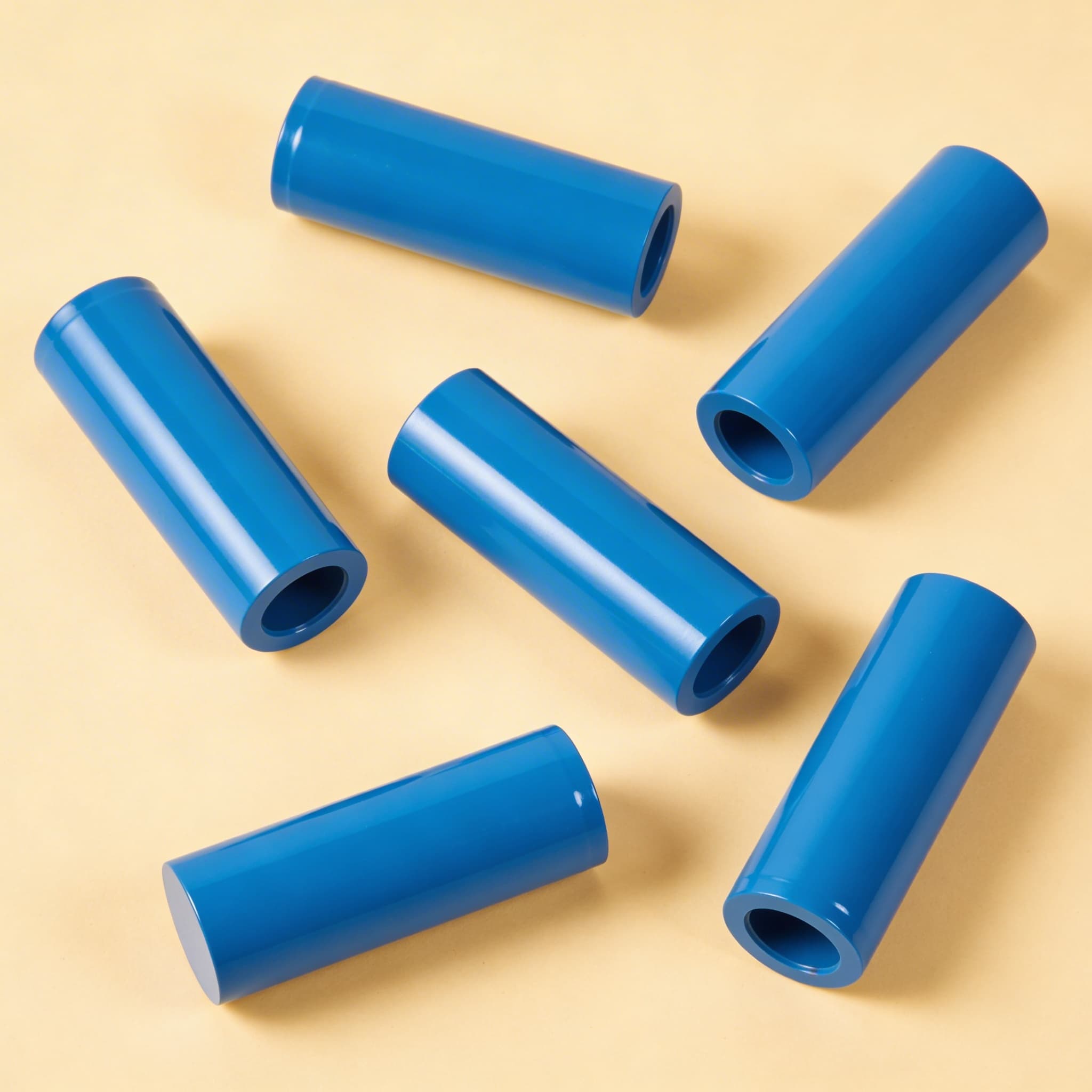 Blauer Zylinder — großer geometrischer Körper zum taktilen Lernen — Seitenansicht