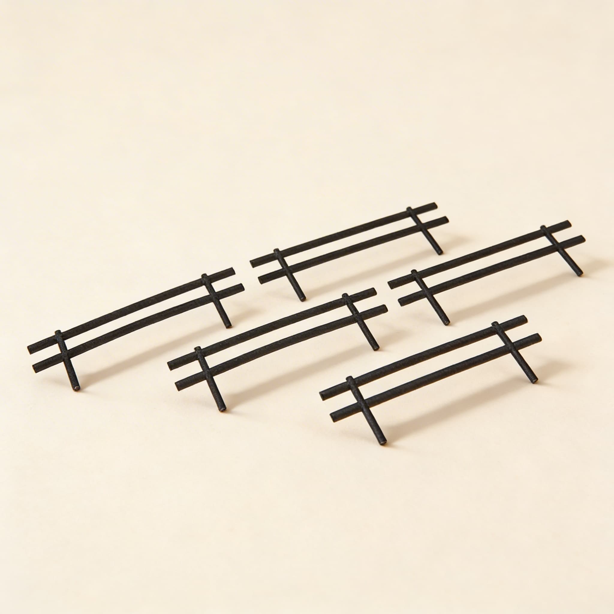 The Farm: Fences (5)