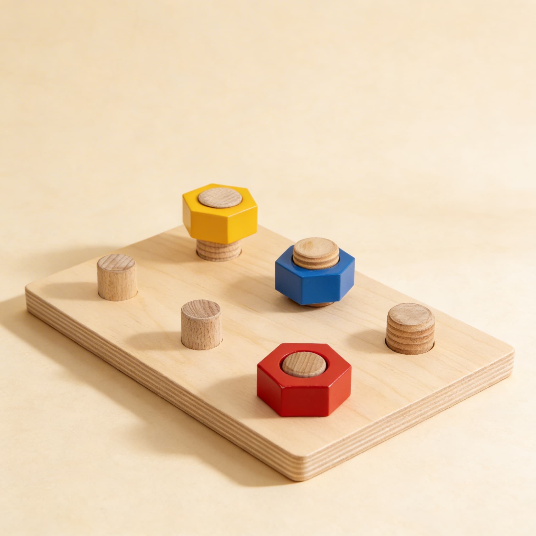 Schrauben und Stifte — Feinmotorik-Aktivität — Ansicht 2