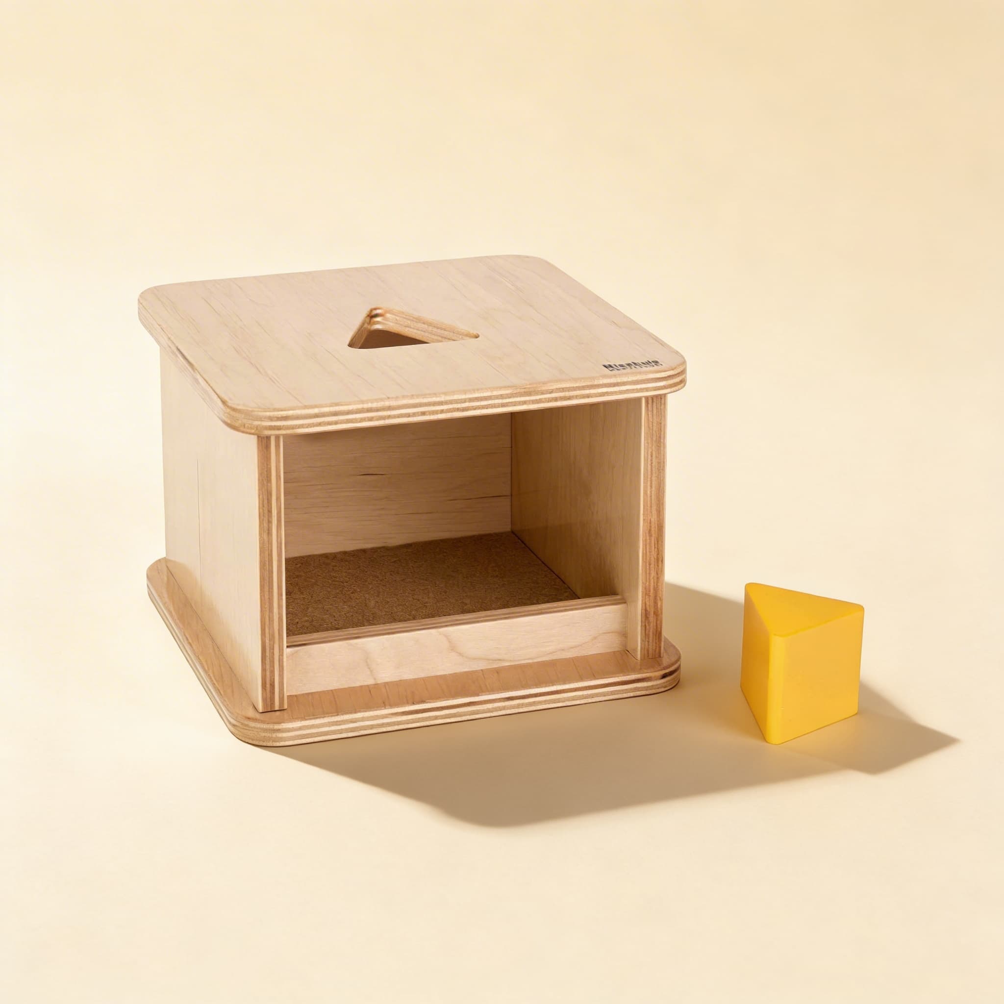 Imbucare Box with Triangular Prism — Triangle Shape Recognition