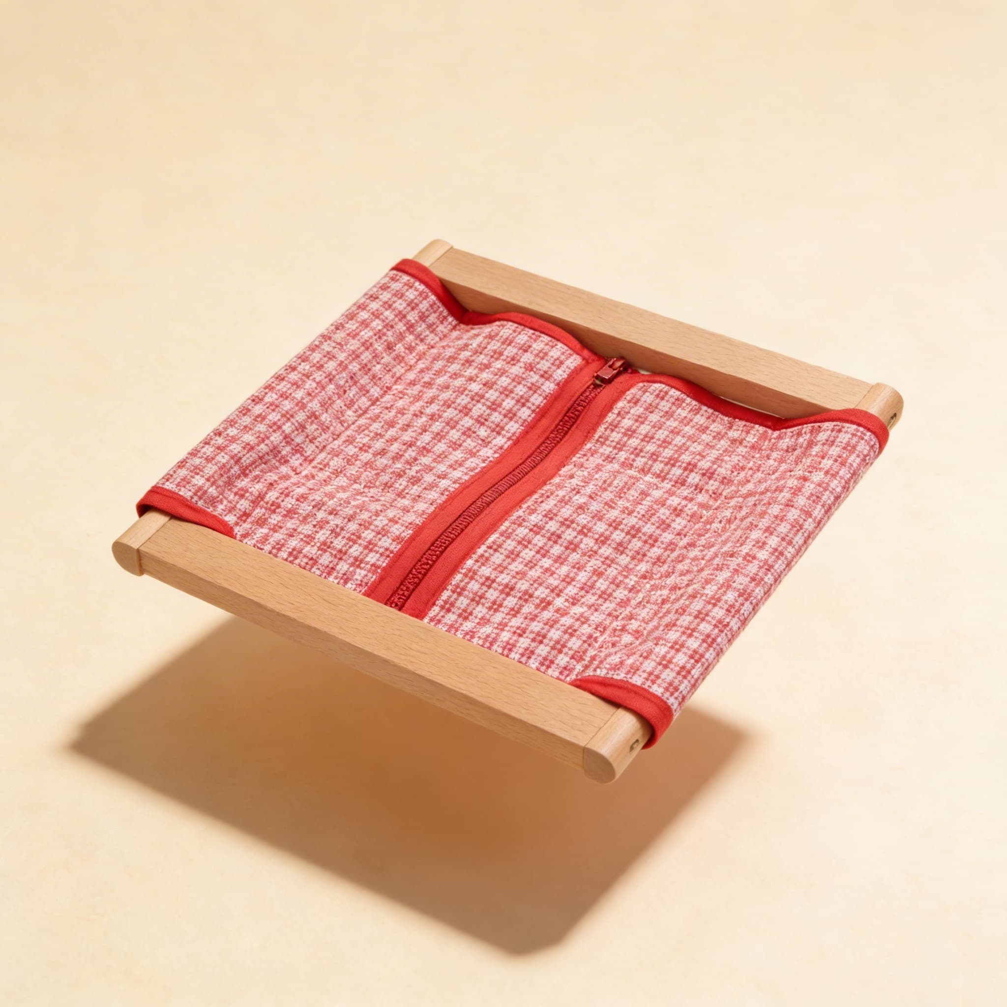 Anziehrahmen: Großer Reißverschluss — Für Kleinkinder — Seitenansicht