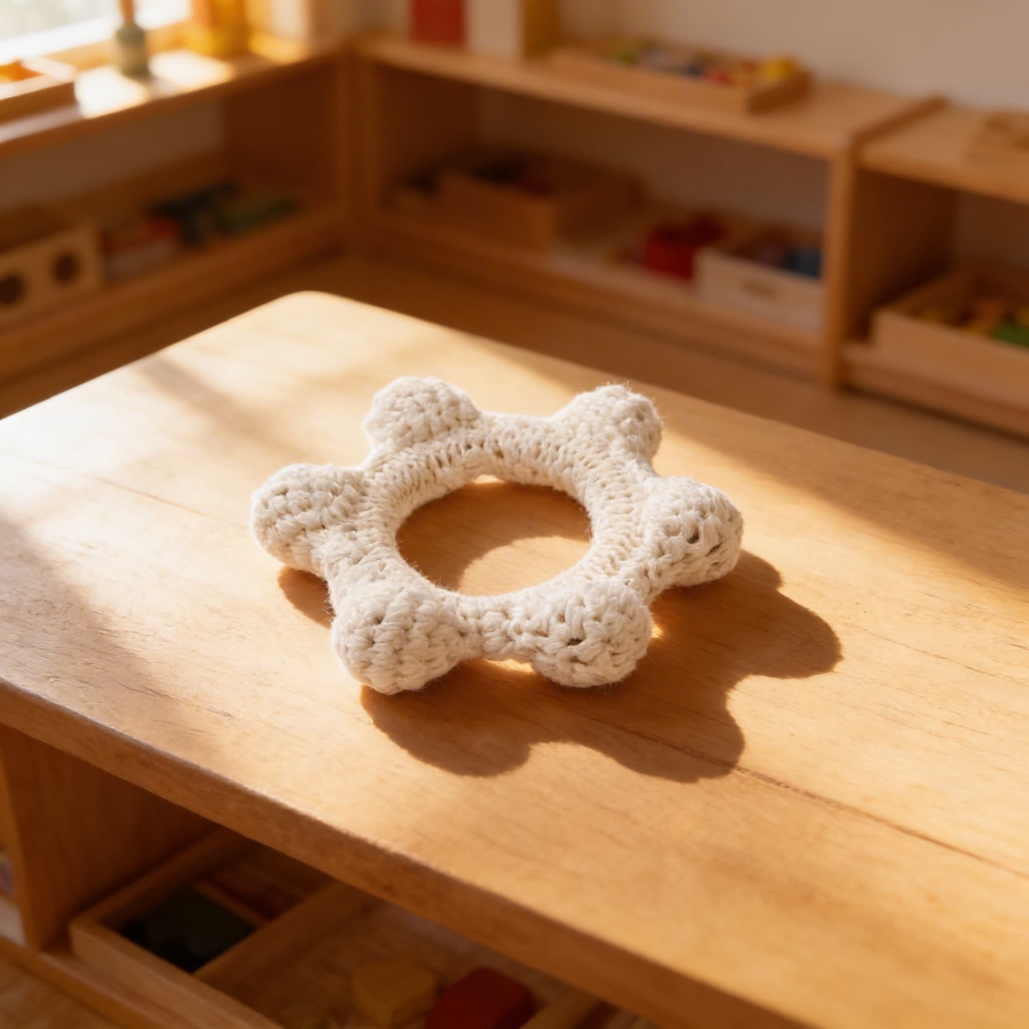 Häkel-Greifring — Sternförmiges taktiles Erstspielzeug — Im Einsatz