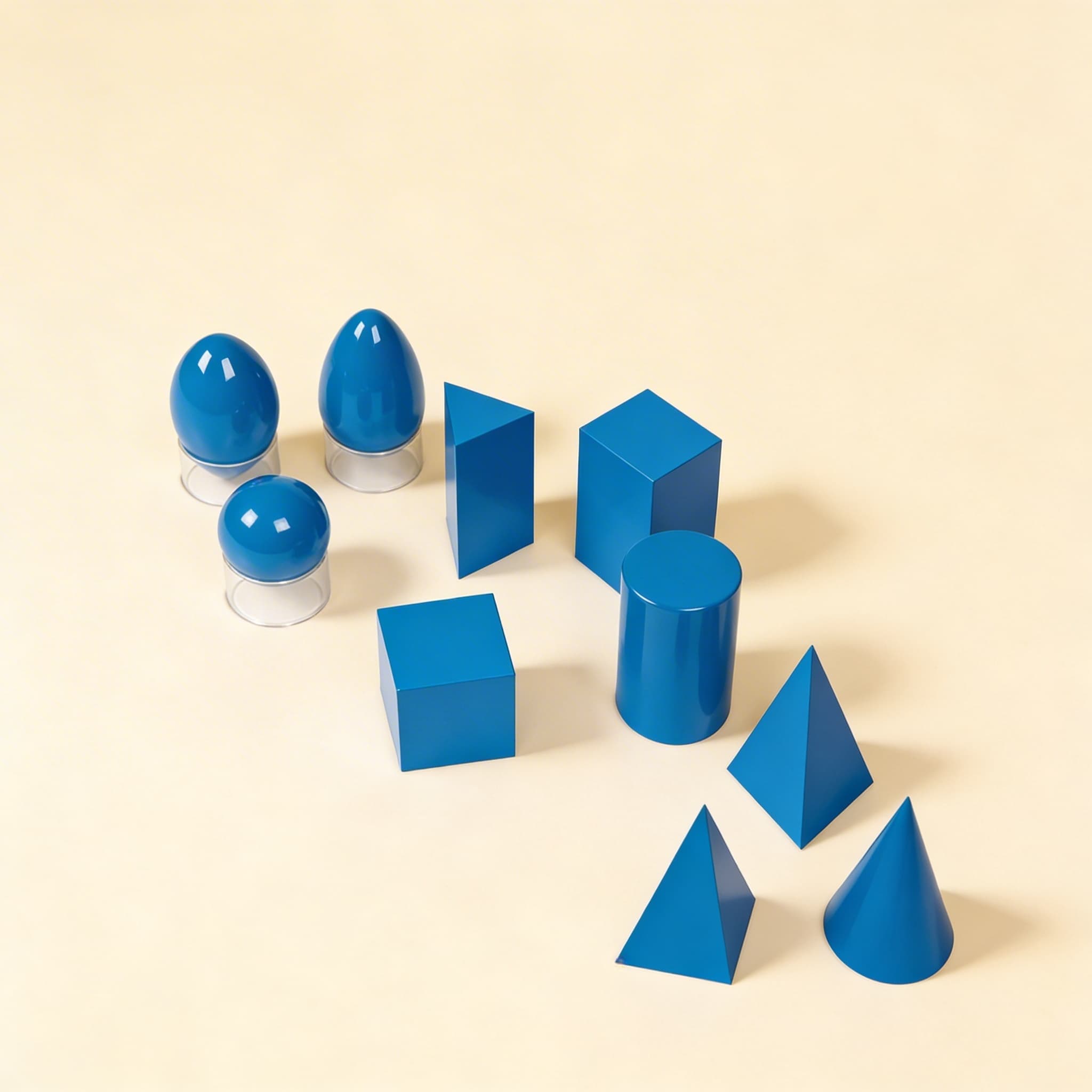 Königskugel & Königswürfel — Gebogene & eckige Formenbeziehung — Seitenansicht