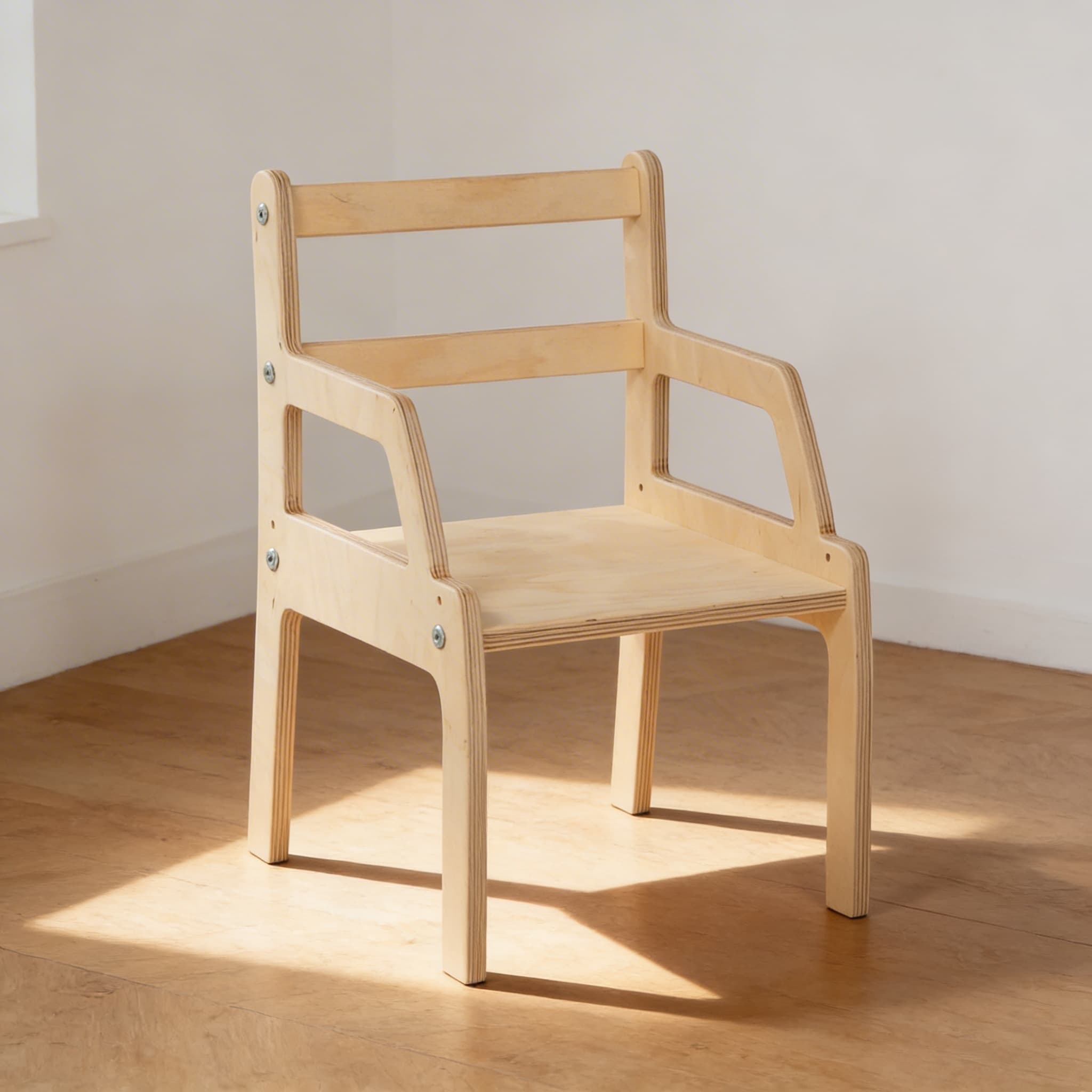 Weaning Chair: Adjustable Height (13 To 16 cm)