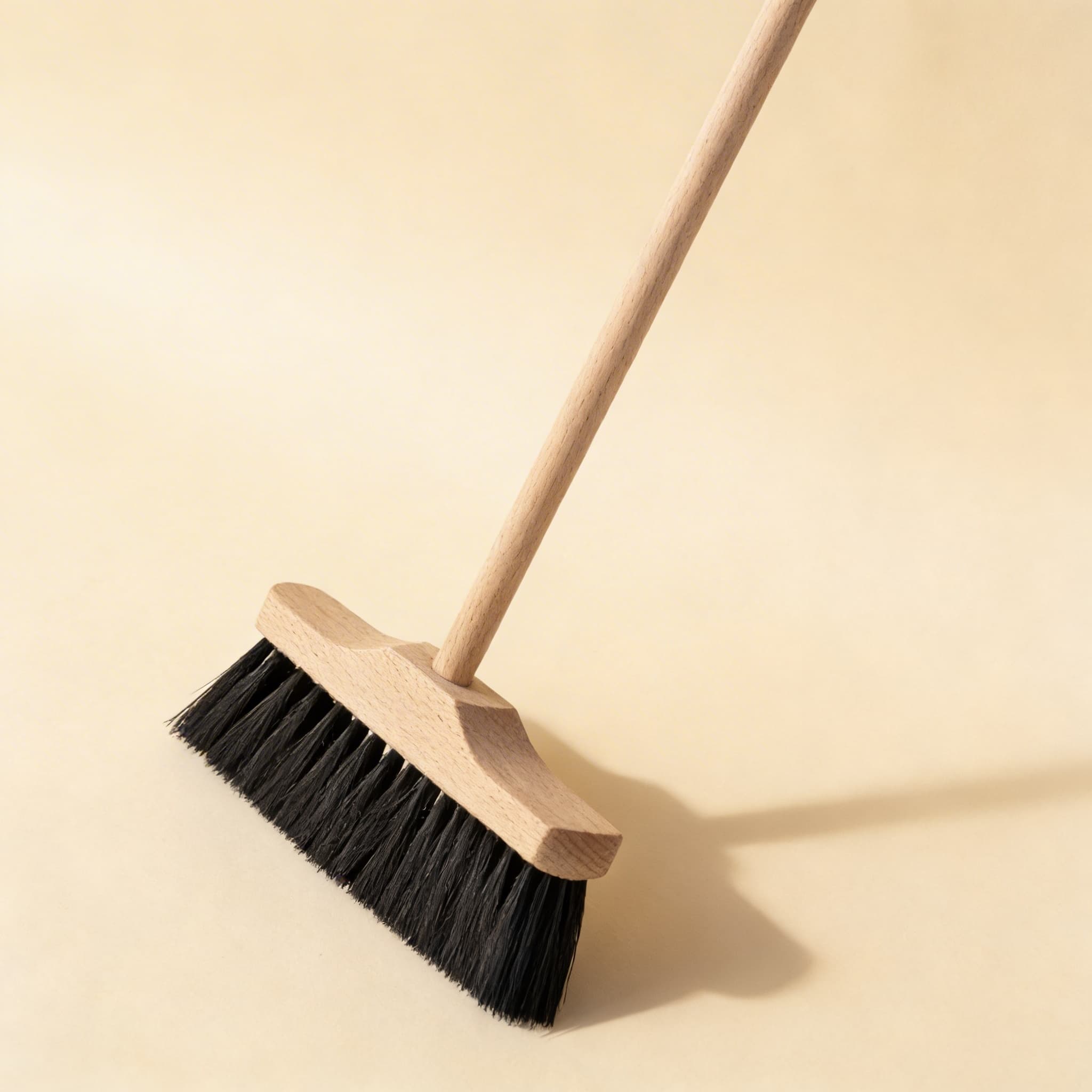 Zimmerbesen: Weich Schwarz (49 cm) — Ansicht 2