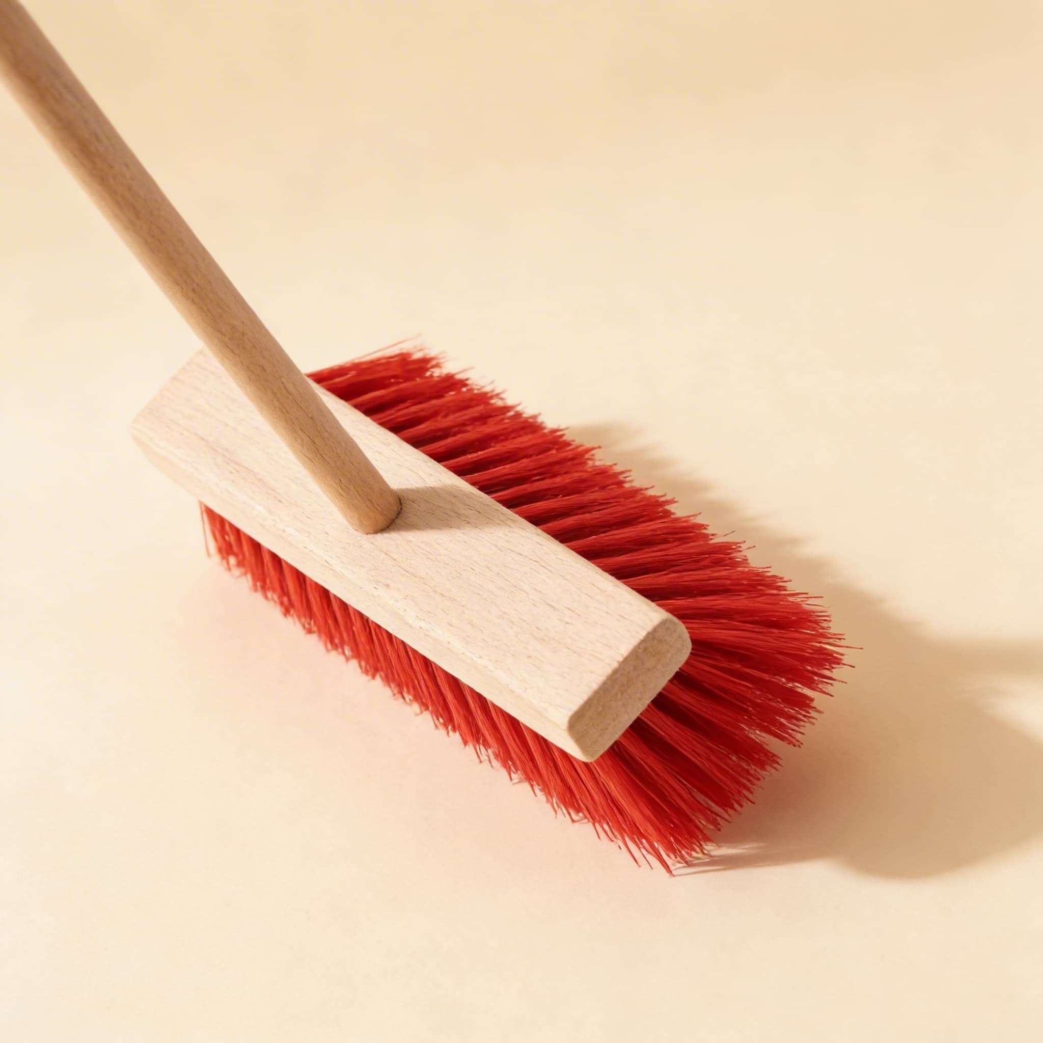 Zimmerbesen: Weich Braun (49 cm) — Ansicht 2