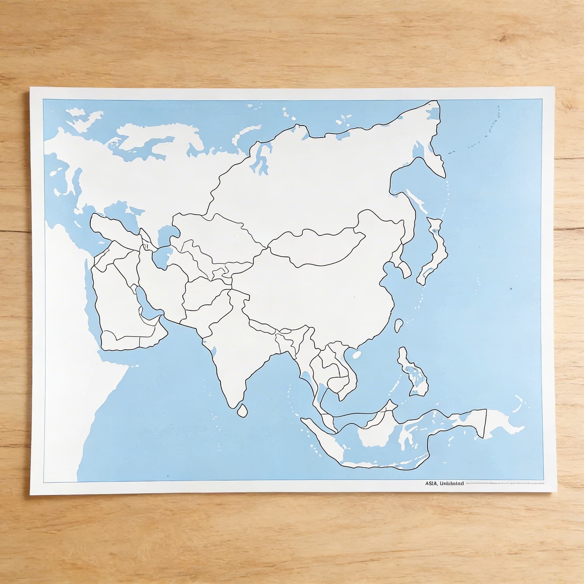 Kontrolní mapa Asie: bez popisků — Boční pohled
