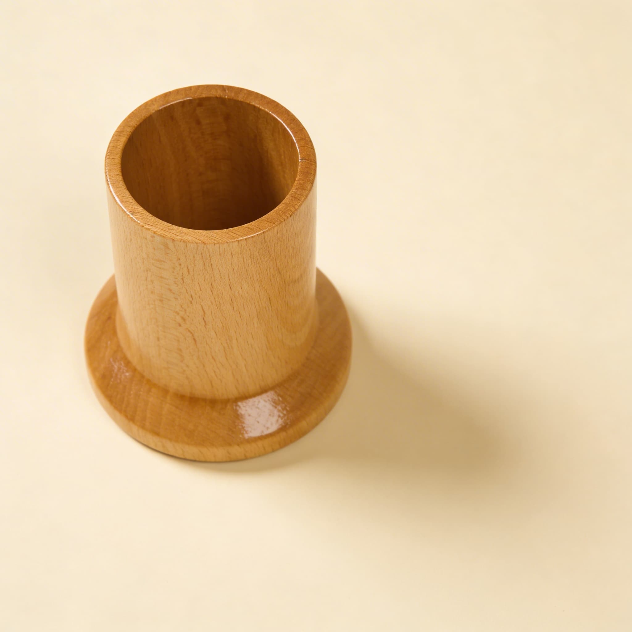 Stifthalter aus Naturholz — Ansicht 2