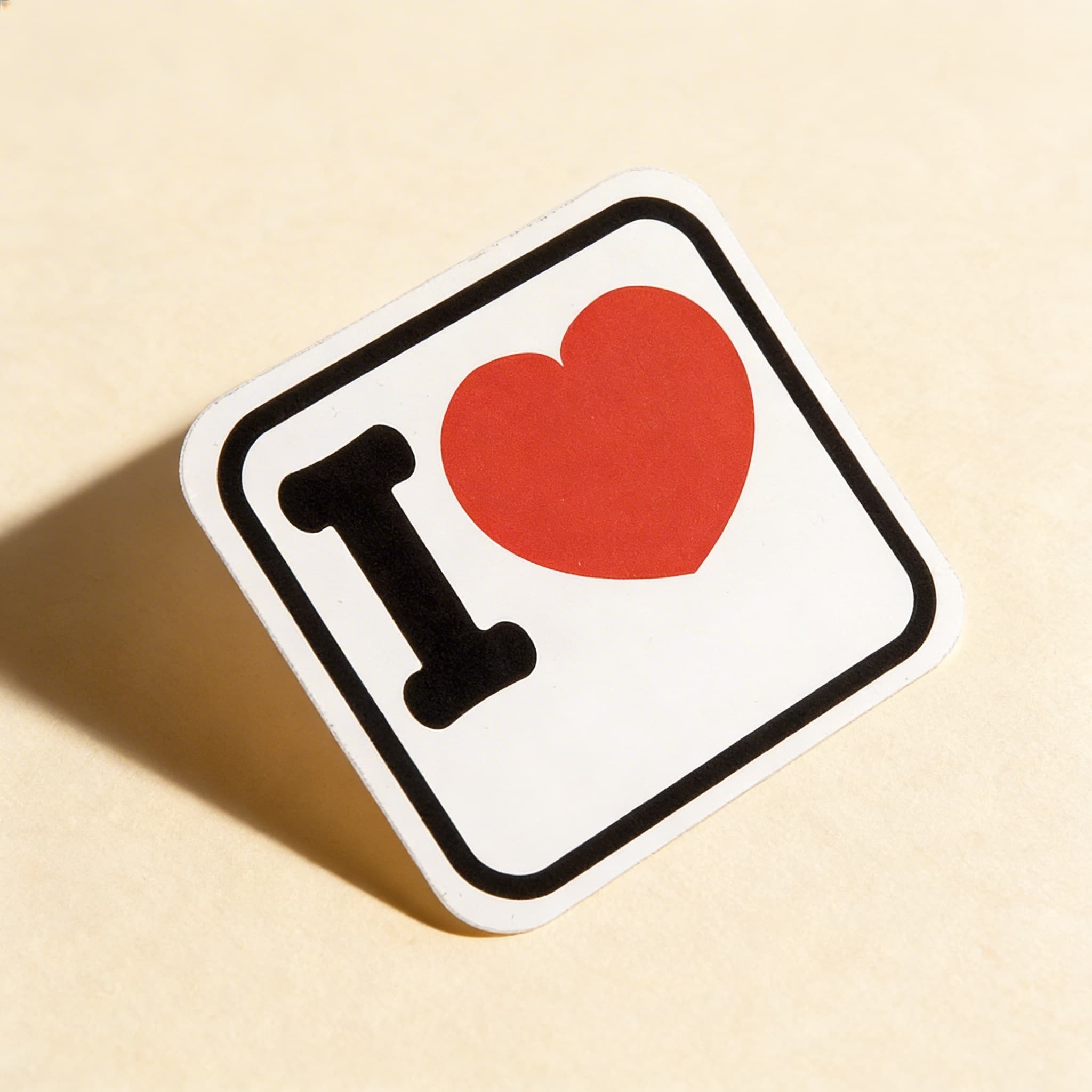 Vinylová nálepka: Děti milují Montessori — Boční pohled