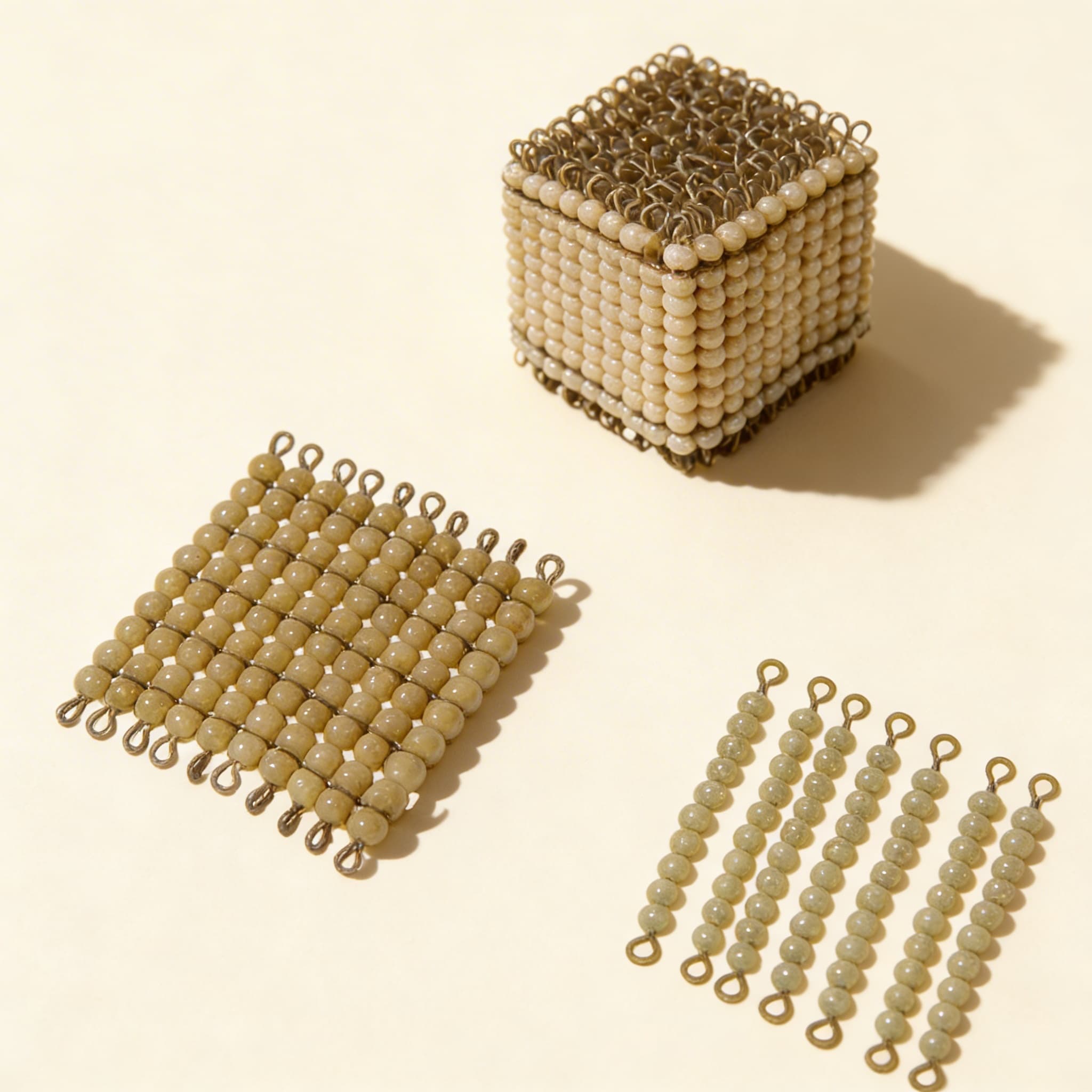 Gleich, Größer als, Kleiner als — Goldene Perlen (Spanisch) — Ansicht 2