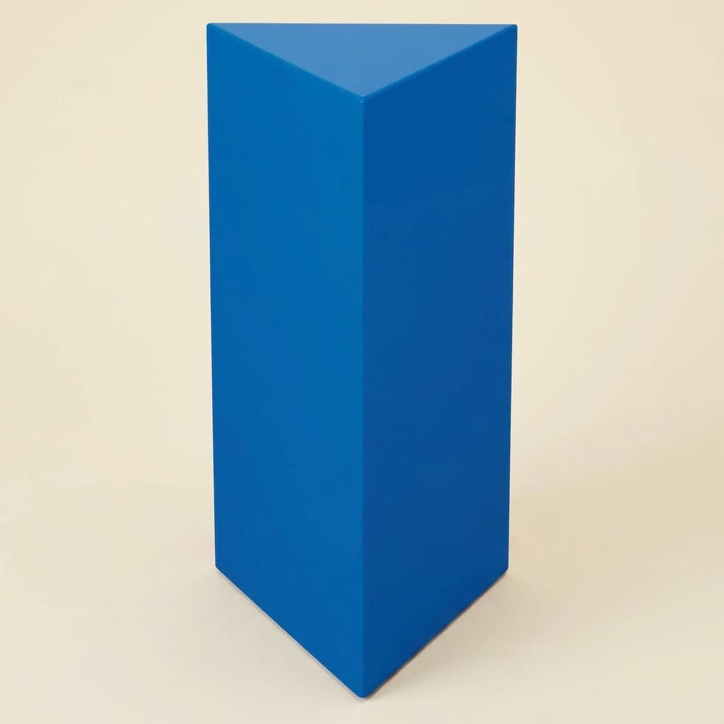 Dreieckiger Prisma: dreiseitiger geometrischer Körper - Montessori Material | Faborino