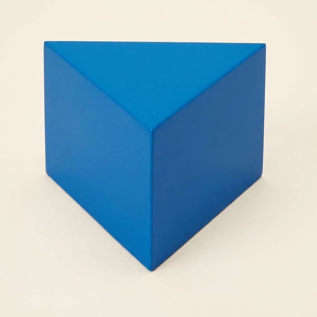 Dreiecksprisma: Kurzer geometrischer Körper - Montessori Material | Faborino