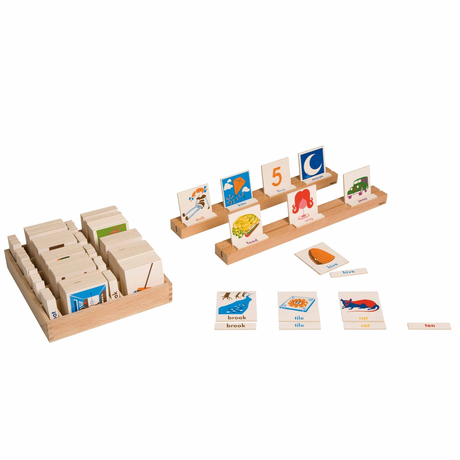 Individual Reading Material — Montessori Material | Faborino