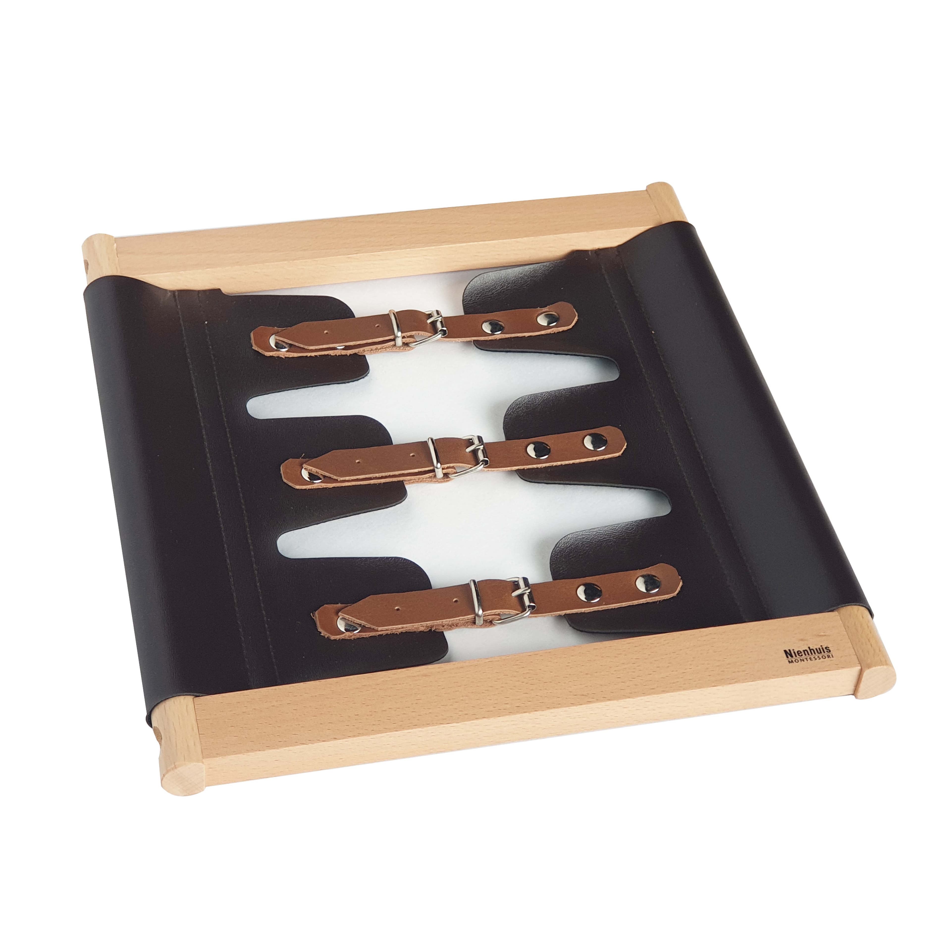 Ankleidungsrahmen: Metallschnallen — Feinmotorik für Kleinkinder — Katalogansicht