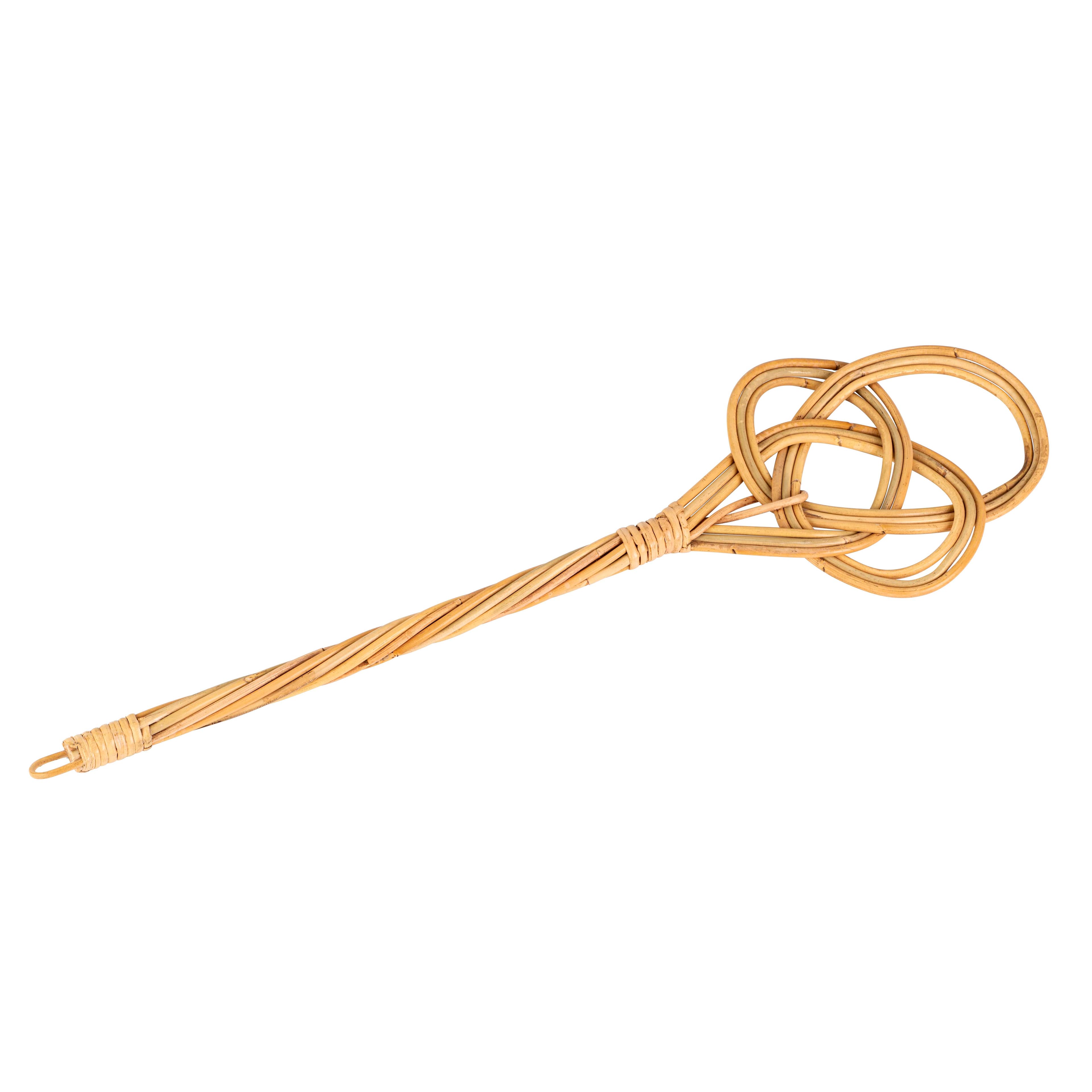 Teppichklopfer — Pflege der Umgebung