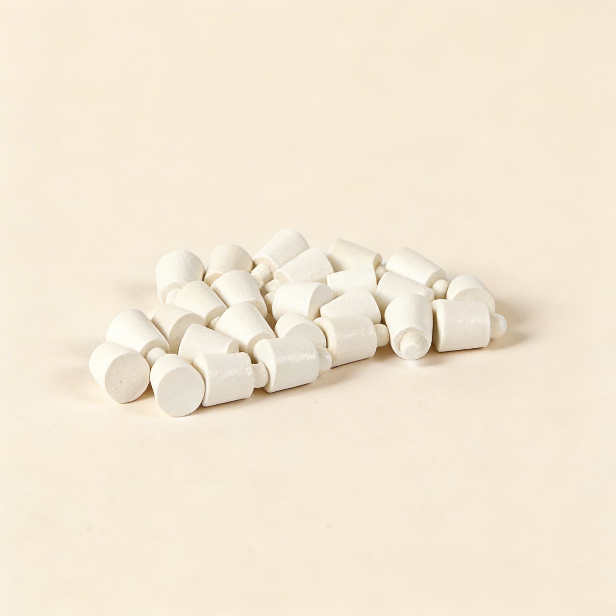 Weiße Knöpfe: Für Karten / Einsätze / Puzzles (25) — Katalogansicht