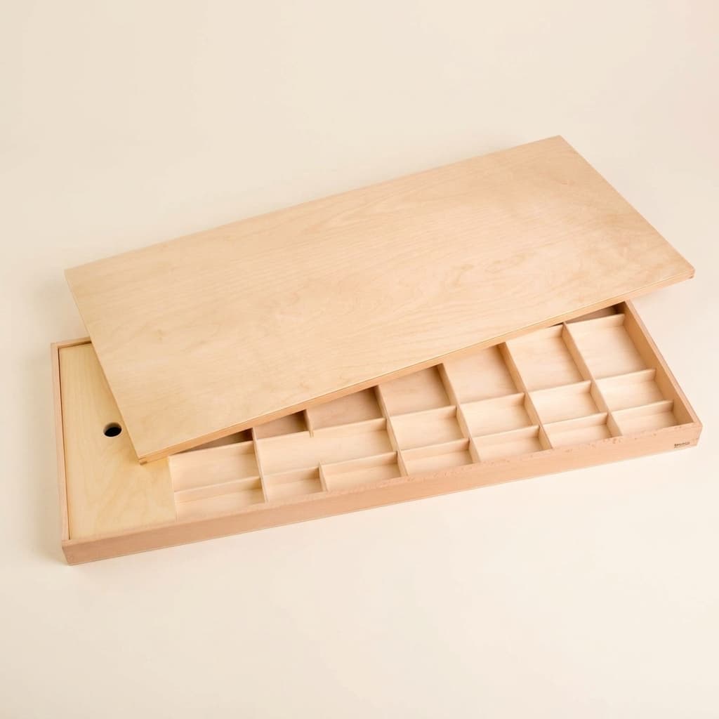 box pro pohyblivou abecedu — střední úložiště na organizaci písmen - Montessori Material | Faborino