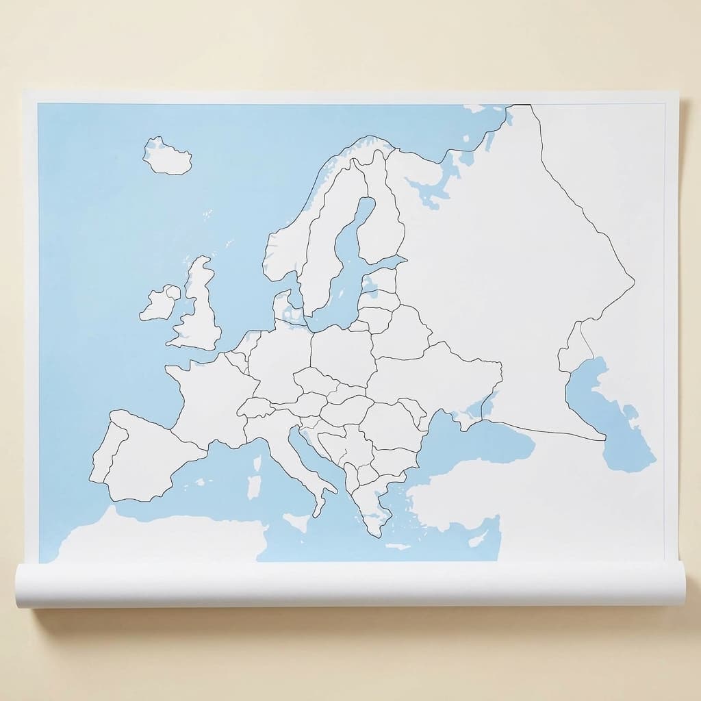 Kontrolná mapa Európy: bez popisov - Montessori Material | Faborino